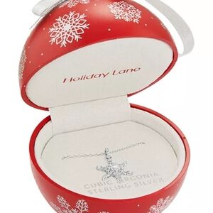Holiday Lane Sterling Silver Snowflake Necklace In Christmas Ornament 💕🎁🎄